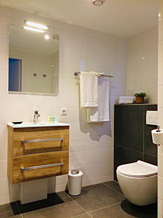 B&B Het Klontje Vriescheloo エクステリア 写真